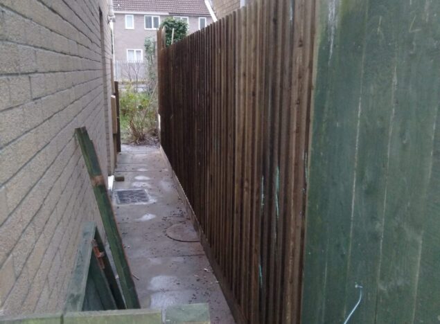 new garden fencing bridgend