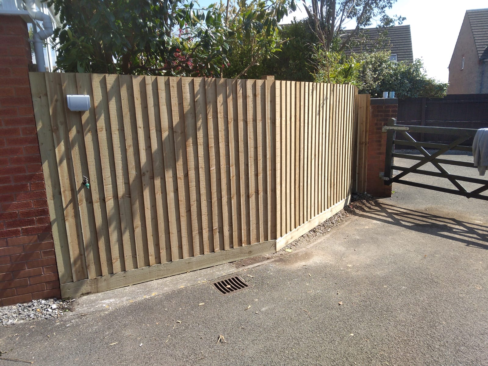 Secure Your Property and Enhance Its Aesthetics with F J Tree and Landscapes - Bridgend's Top Fencing Contractors!