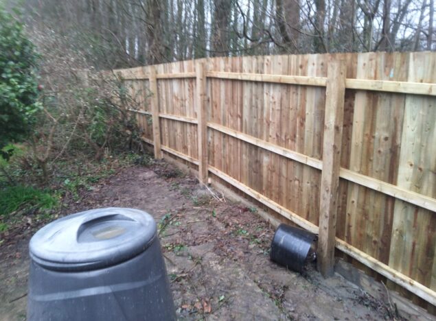 garden fencing bridgend