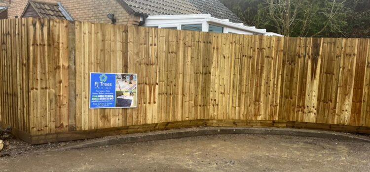 New garden fencing in Barry