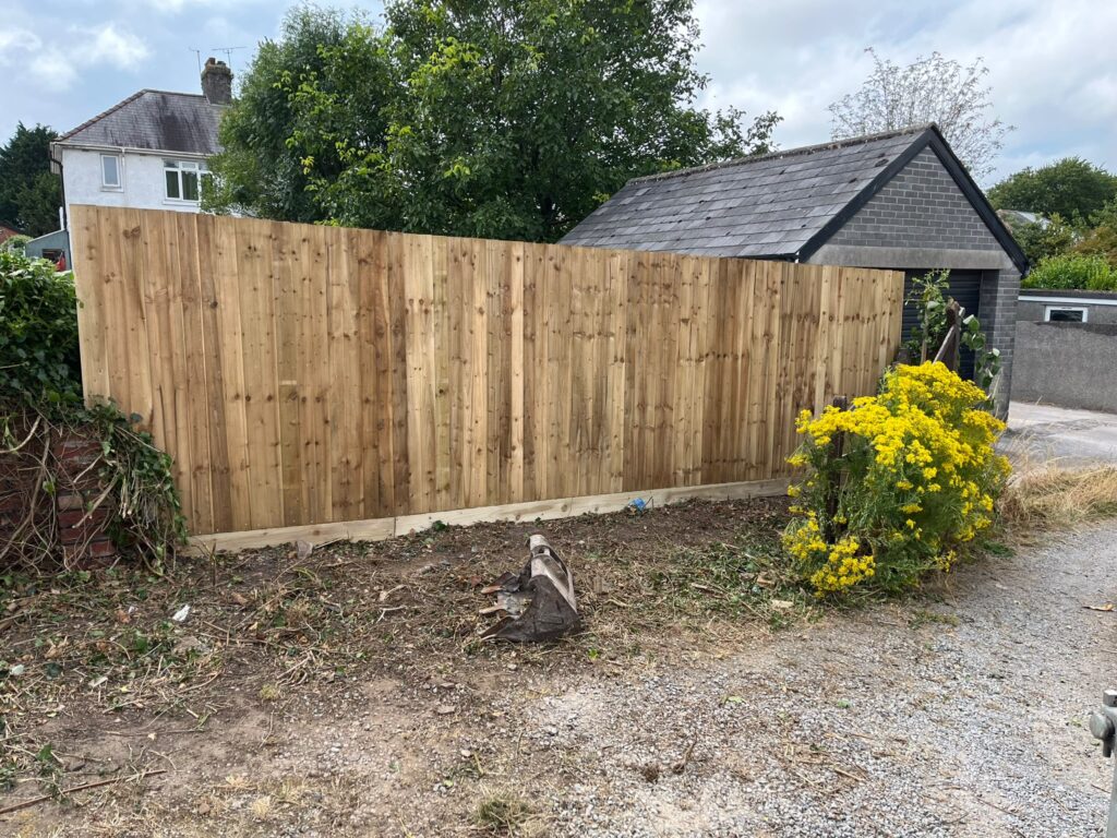 New garden fencing pothcawl