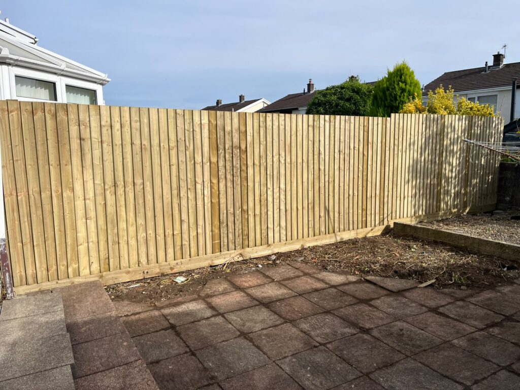 New garden Fence Bridgend